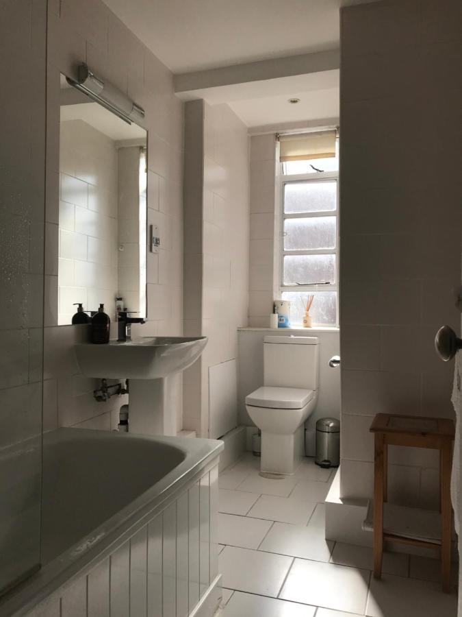 Nell Gwynn House, Chelsea Apartment ลอนดอน ภายนอก รูปภาพ